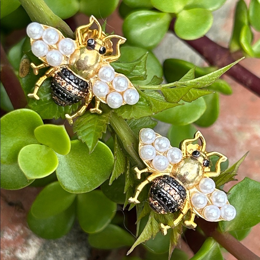 Sterling Silver Gold Plated Pearl Bee Earrings
